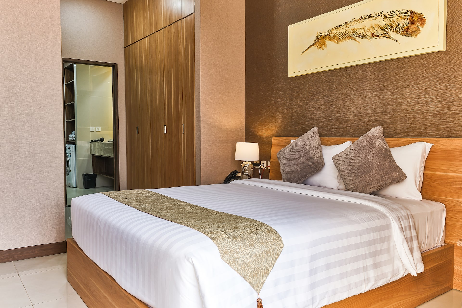 Le Premier Hotel Kota Deltamas Online Reservation